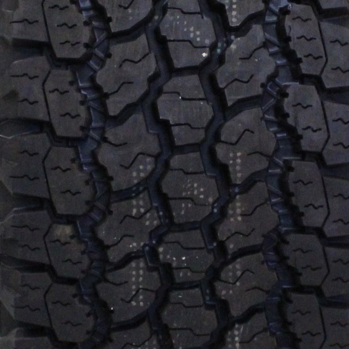 Goodyear Wrangler All-Terrain Adventure with Kevlar All Terrain LT275/65R18 123/120Size E Light Truck Tire