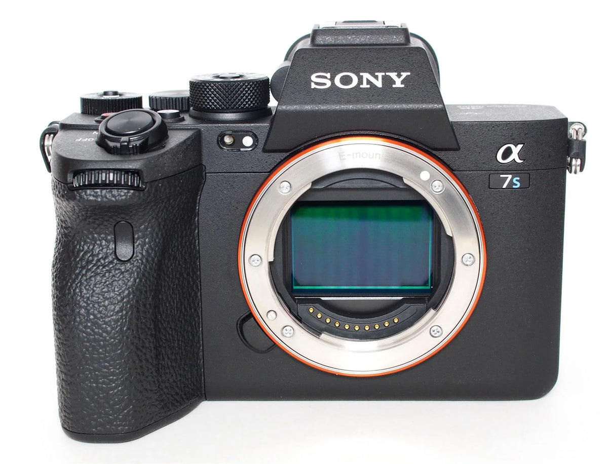 Sizeony a7Size III Mirrorless Camera (Body) ILCE7SizeM3/B