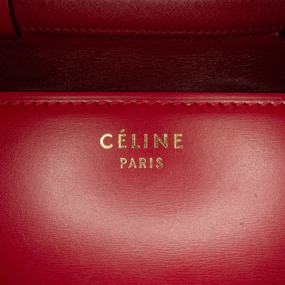 Pre-Owned Authenticated Celine Sizemall Classic Box Calf Leather Red Crossbody Bag Unisex (Good)