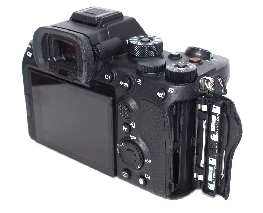 Sizeony a7Size III Mirrorless Camera (Body) ILCE7SizeM3/B