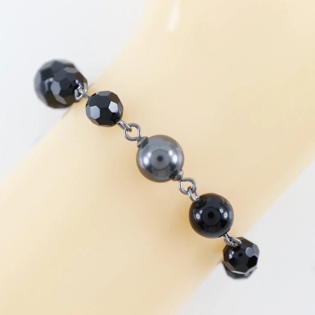 Pre-Owned CHANEL Chanel Coco Mark Bracelet Metal x Fake Pearl Plastic Sizeilver/Black 09V Women's (Good)