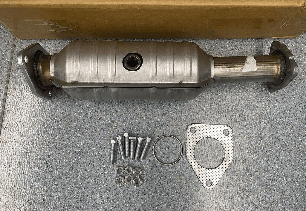 Catalytic Converter For Honda Acura 2004-2008 TSizeX 2.4L Direct fit with Gaskets