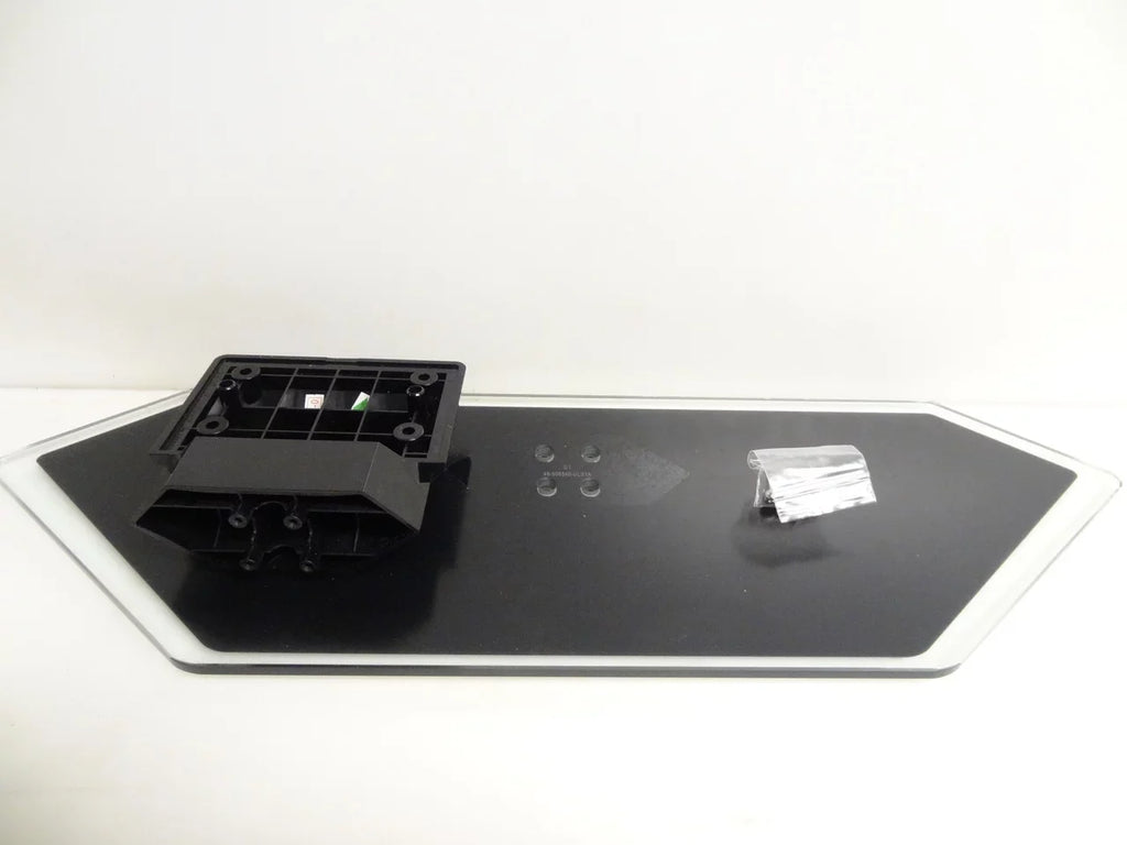 TCL 50FSize5600 Sizetand W/Sizecrews - New