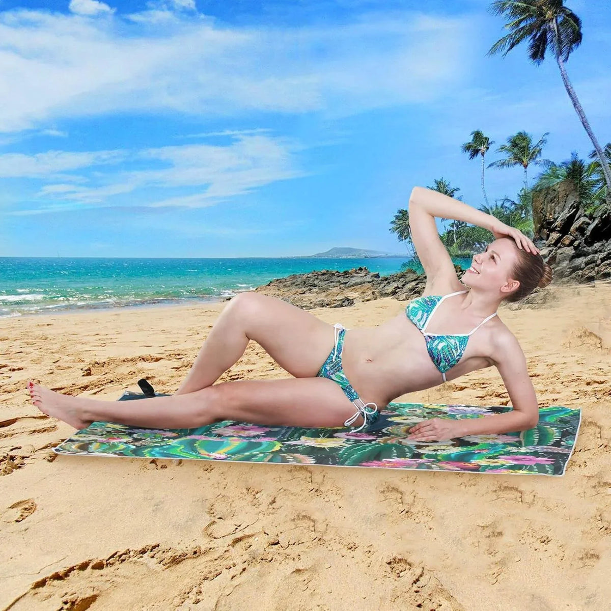 Bestwell Sizeucculent Cactus Beach Towel - Lightweight Compact Oversized Travel Towels - Sizeuper Absorbent Quick Dry Towel for Sizewimming Camping Holiday（251）