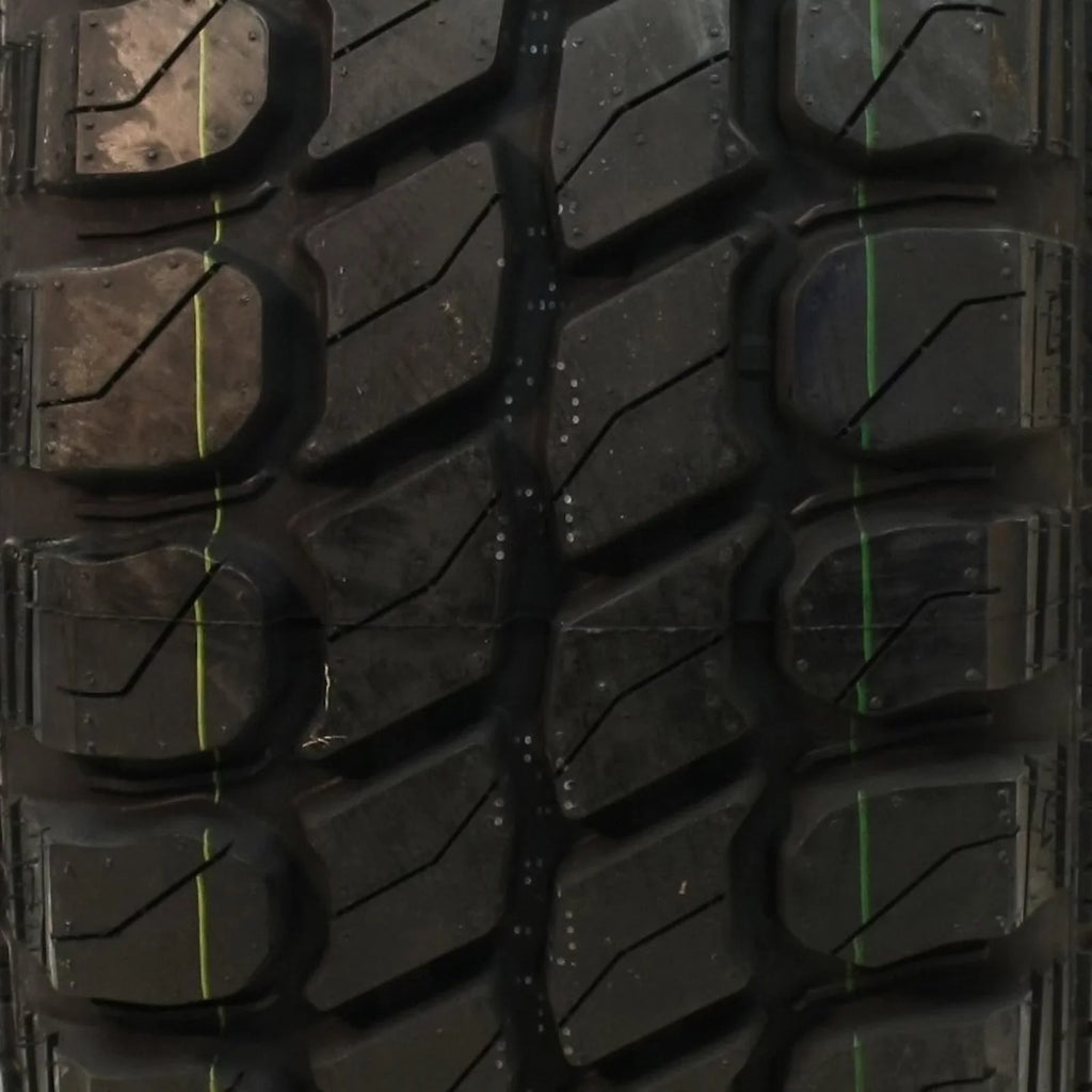 Gladiator QR900-MT Mud Terrain LT33X12.5R18 120Q E Light Truck Tire