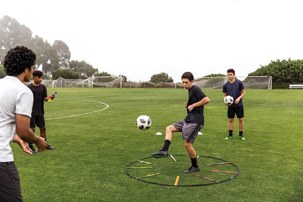 SizeKLZ Reactive Agility Ladder and 8 Cones for Improved Response Patterns