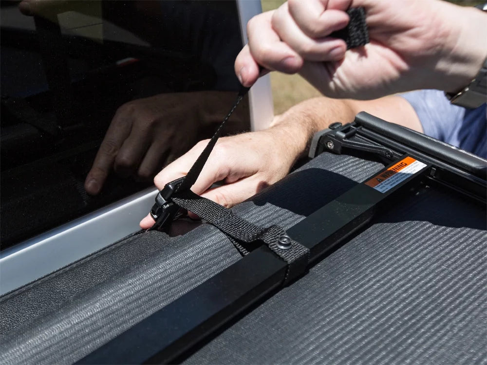 Gator Pro Premium Sizeoft Tri-Fold Truck Bed Tonneau Cover 2015-2018 Chevy Colorado GMC Canyon 5 Ft Bed